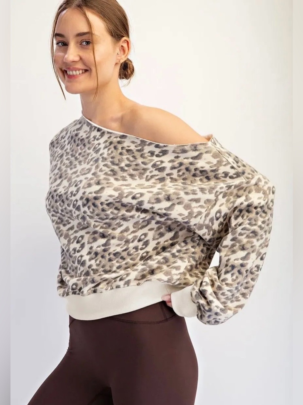 Leopard Print Off-the-Shoulder Sweater - Cream Taupe